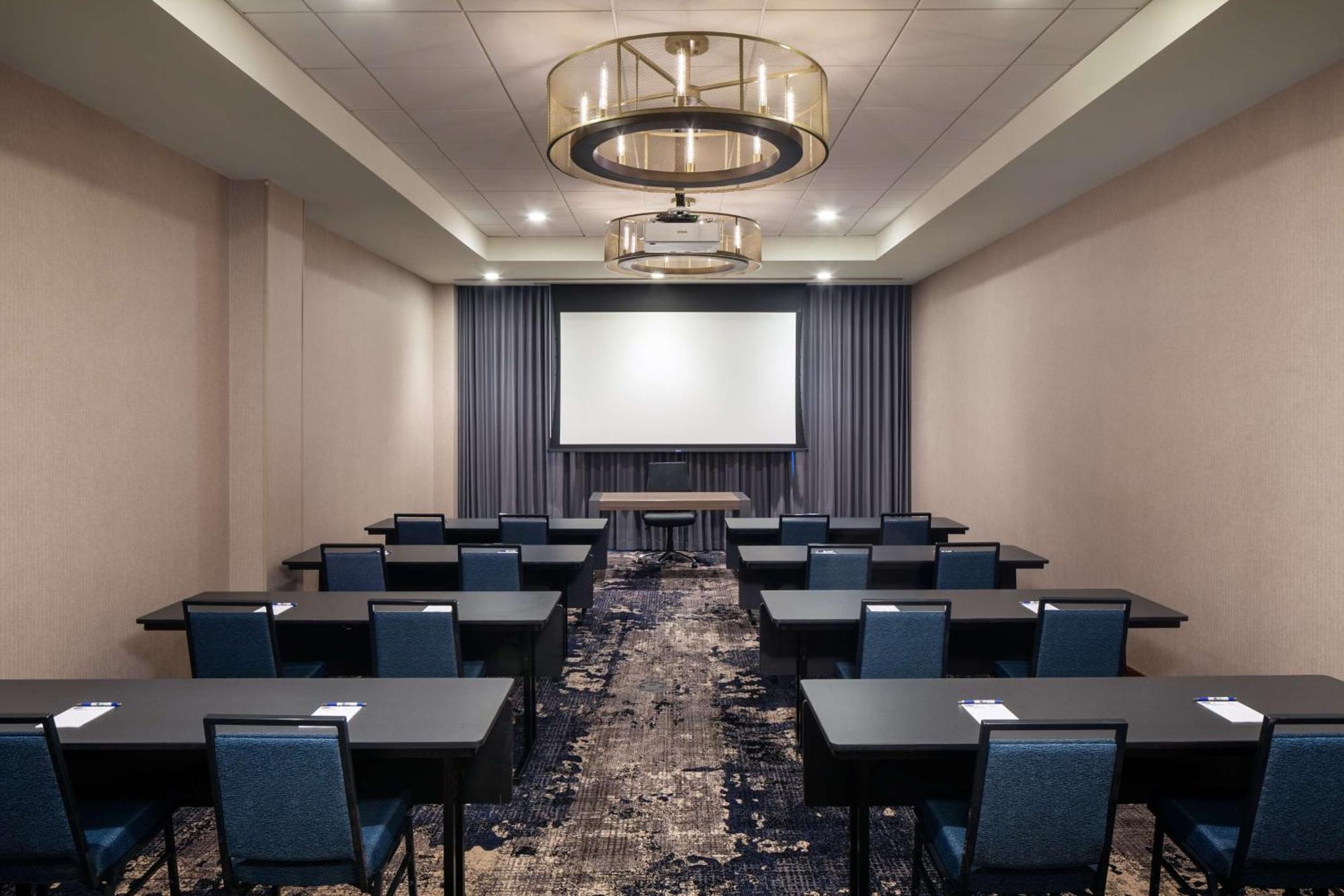 Hampton Inn Boston Seaport District Esterno foto