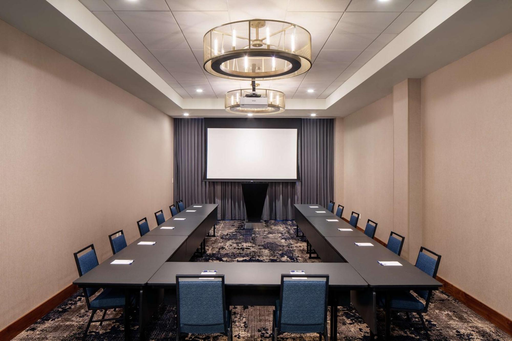Hampton Inn Boston Seaport District Esterno foto
