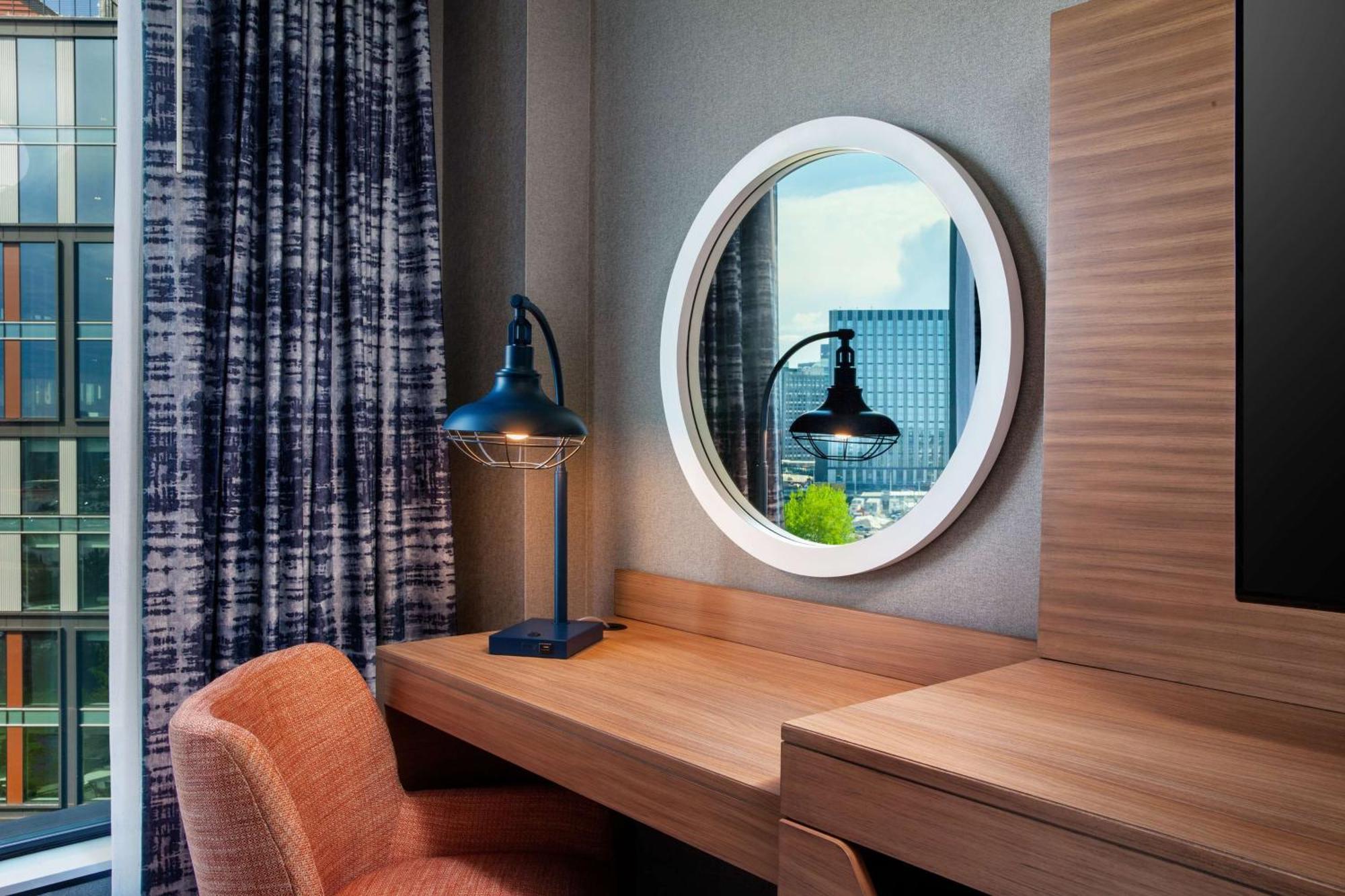Hampton Inn Boston Seaport District Esterno foto