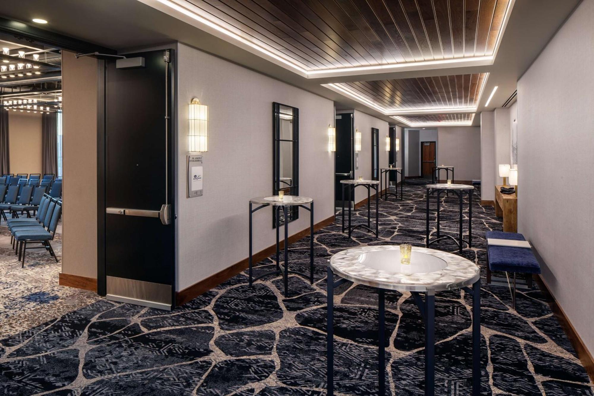 Hampton Inn Boston Seaport District Esterno foto